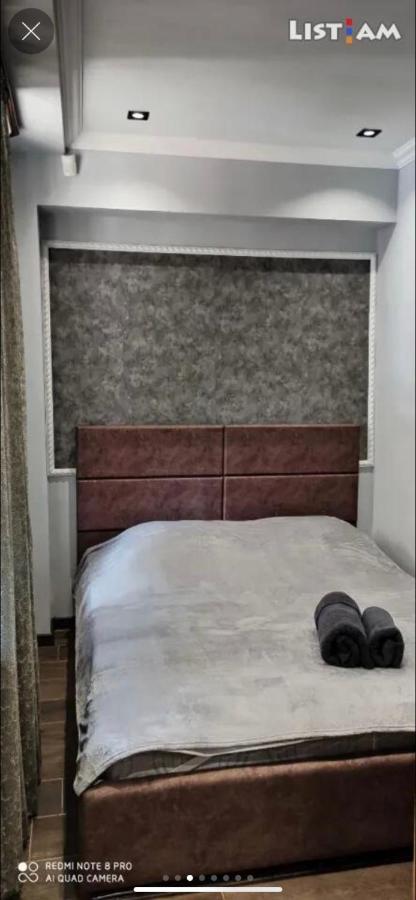 One Central Apartment Erivan Exterior foto